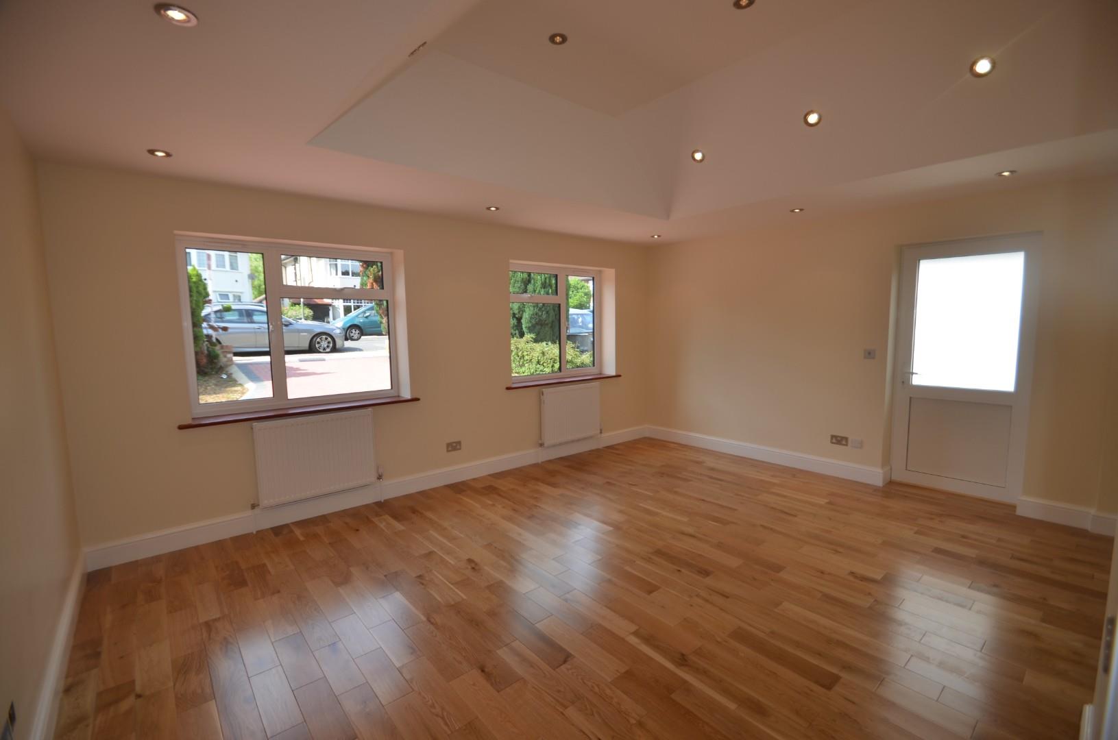 Newcombe Park, Mill Hill